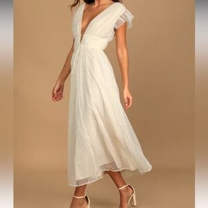 NWT Lulus Swiss Dot Ruffled Midi Dress